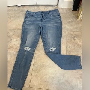 American Eagle High Rise Jegging